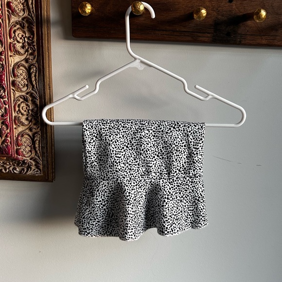 black and white poka dot skirts with bow - Picture 2 of 3